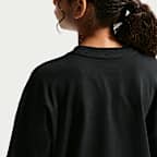Nike Sportswear Older Kids' (Girls') Oversized T-Shirt