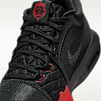 Calzado de básquetbol LeBron Witness 8