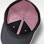 Gorra SwooshFlex estructurada Nike Dri-FIT ADV Rise