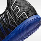 Nike Jr. Mercurial Vapor 15 Club Little/Big Kids' Indoor/Court Low-Top Soccer Shoes