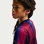 FC Barcelona 2026/27 Stadium Home Nike Dri-FIT Replika-Longsleeve-Fußballtrikot (ältere Kinder)