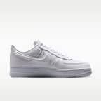 Nike Air Force 1 '07 LV8 herenschoenen