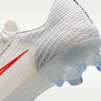 Tacos de futbol para pasto artificial de corte low Nike Mercurial Superfly 11 Elite