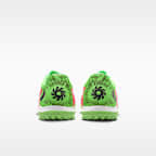 Tacos de fútbol para pasto sintético (turf) Nike Phantom 6 Low Academy "Erling Haaland"