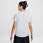 Nike Sportswear Essentials Women's Logo T-Shirt