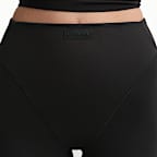 NikeSKIMS Matte Women's V-Panel Stirrup Leggings