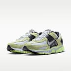 Nike Zoom Vomero 5 Men's Shoes