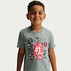 Playera de corte cuadrado para niños talla pequeña Nike