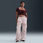Pants cargo de tejido Woven de tiro medio oversized para mujer Nike Sportswear