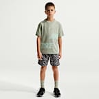 Playera de manga corta Dri-FIT para niño talla grande Nike Multi