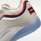 Chaussure de basket LeBron XXIII « Old Glory » pour ado