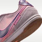 รองเท้าฟุตบอลไม่หุ้มข้อสำหรับสนามในร่ม/คอร์ท Nike Tiempo Streetgato PRM