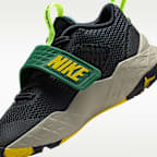 Nike Team Hustle D 12 Little Kids' Shoes