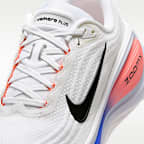 Tenis de correr en pavimento para hombre Nike Vomero Plus
