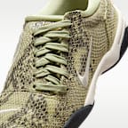 Nike Total 90 SE Women's Shoes