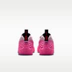 Nike S.T. Charge Basketballschuh