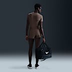 Shorts Dri-FIT 2 en 1 de tiro medio de 8 cm para mujer Nike One