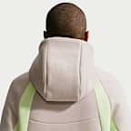 Ανδρικό φλις τζάκετ Windrunner Nike Tech με φερμουάρ σε όλο το μήκος και χρωματικές αντιθέσεις