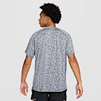 Playera de correr de manga corta Dri-FIT ADV para hombre Nike Stride