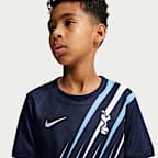 Tottenham Hotspur Older Kids' Nike Dri-FIT Football Pre-Match Short-Sleeve Top