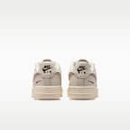 Tenis para niños grandes Nike Air Force 1 LV8 1