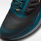 Tenis de correr en carretera acondicionados para los distintos estados del tiempo para hombre Nike Winflo 9 Shield