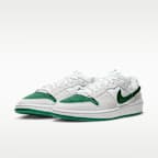 รองเท้าสเก็ตบอร์ด Nike SB Code 58