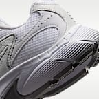 Nike Stratos Shift 2000 Older Kids' Shoes