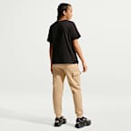Pants cargo para niños talla grande Nike Sportswear Club Fleece