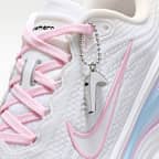 Tenis de correr en pavimento para mujer Nike Vomero Plus