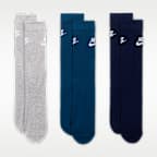 Nike Sportswear Everyday Essential Crew Socks (3 Pairs)