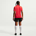 Playera de fútbol de manga corta Nike Dri-FIT para antes del partido para mujer USWNT Academy Pro
