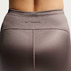 NikeSKIMS Satin Shine Leggings de talle alto de 43 cm con cordón - Mujer