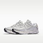Nike Zoom Vomero 5 Men's Shoes