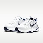 Nike Air Monarch IV Men's Workout Shoes