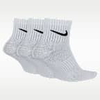 Nike Everyday Lightweight Training Ankle Socks (3 Pairs)