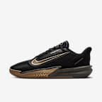 Black/Parachute Beige/Smoke Grey/Metallic Gold
