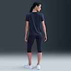 เสื้อแขนสั้นผู้หญิง Dri-FIT Nike One Classic