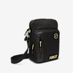 Nike Elemental Premium 籃球斜背包 (4 公升)