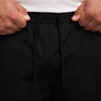 Nike Club Men's Woven Cargo Shorts