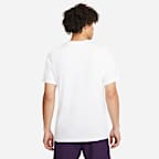 Nike Sportswear 男款 T 恤