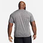 Playera de manga corta Dri-FIT UV para hombre (personas altas y tallas grandes) Nike Swim Hydroguard Essential