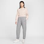 Nike Sportswear Women's Oversized Quarter-Zip Cropped Sweatshirt