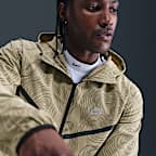 Nike Tech Men's Full-Zip Woven Windrunner Jacket