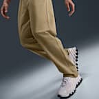 Nike Sportswear Club Herren-Strickhose mit offenem Saum