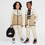 Light Khaki
