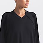 Playera oversized de manga larga con cuello en V para mujer NikeSKIMS Airy