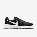 Nike Tanjun Men's Shoes