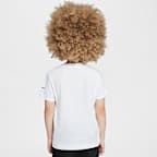 Playera Sportswear Swoosh infantil Nike Sportswear