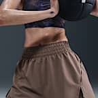 나이키 원 여성 드라이 핏 투인원 쇼츠